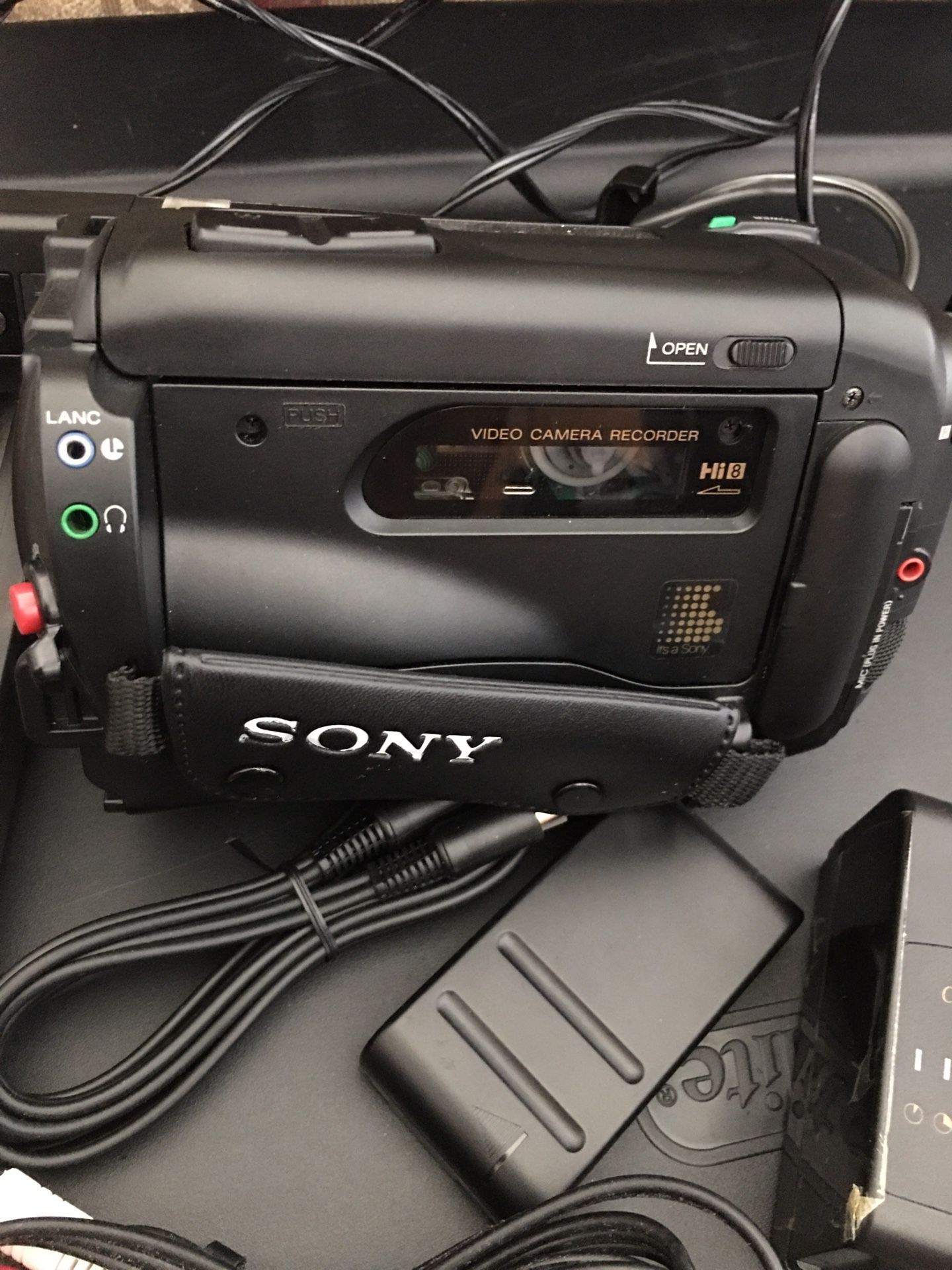 Sony Hi-8 Camcorder