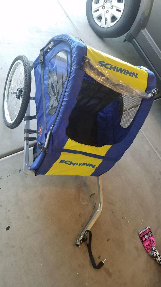 Schwinn spirit 2 seat bicycle trailer 70$ for Sale in San Tan Valley