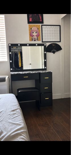 Black Vanity Desk with Lighted Mirror and Stool