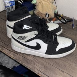 Jordan 1 Mid Diamond 