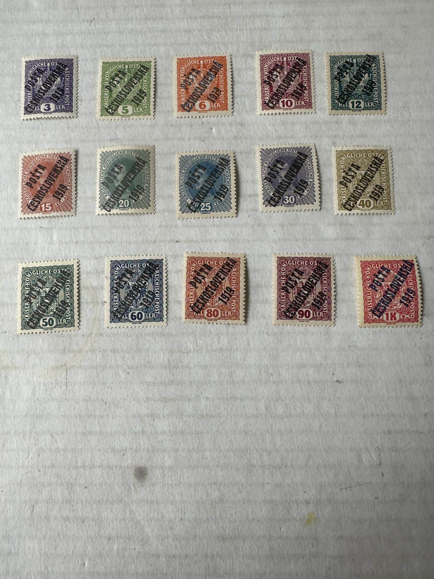 1919 Czechoslovakia Overprint Mint Hinged Group Of 15 