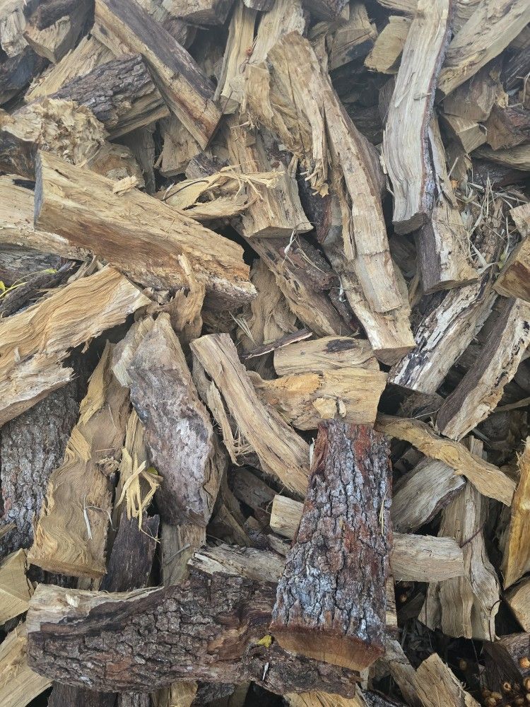 Seasoned Firewood *Delivery Available*