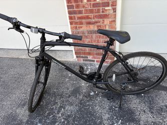 Matte Black Retrospec Barron Comfort Hybrid Bike – 700c - $149