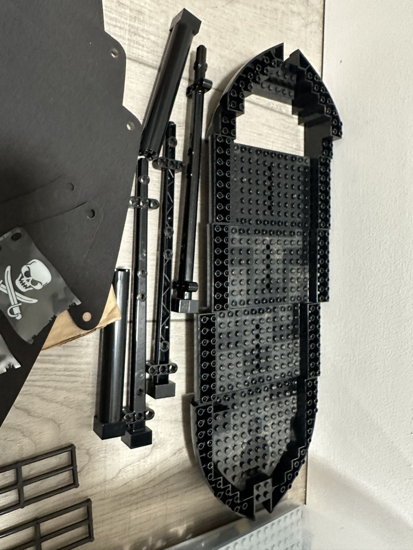 4184 Lego Pirates of the Caribbean The Black Pearl Complete Used Set