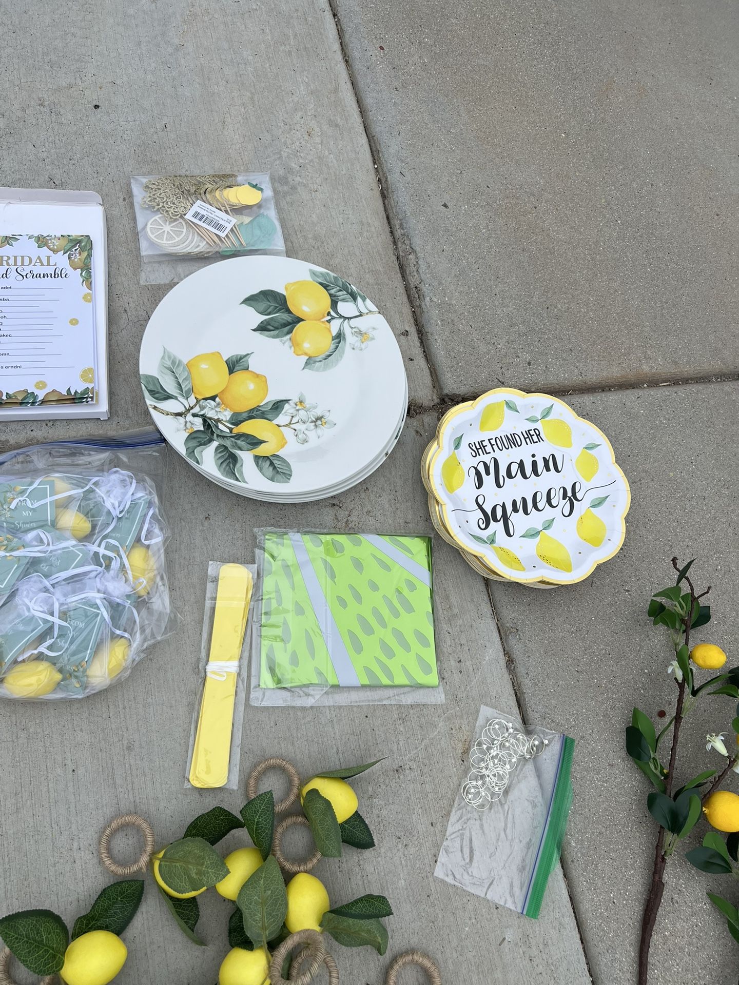 Lemon Party Decor