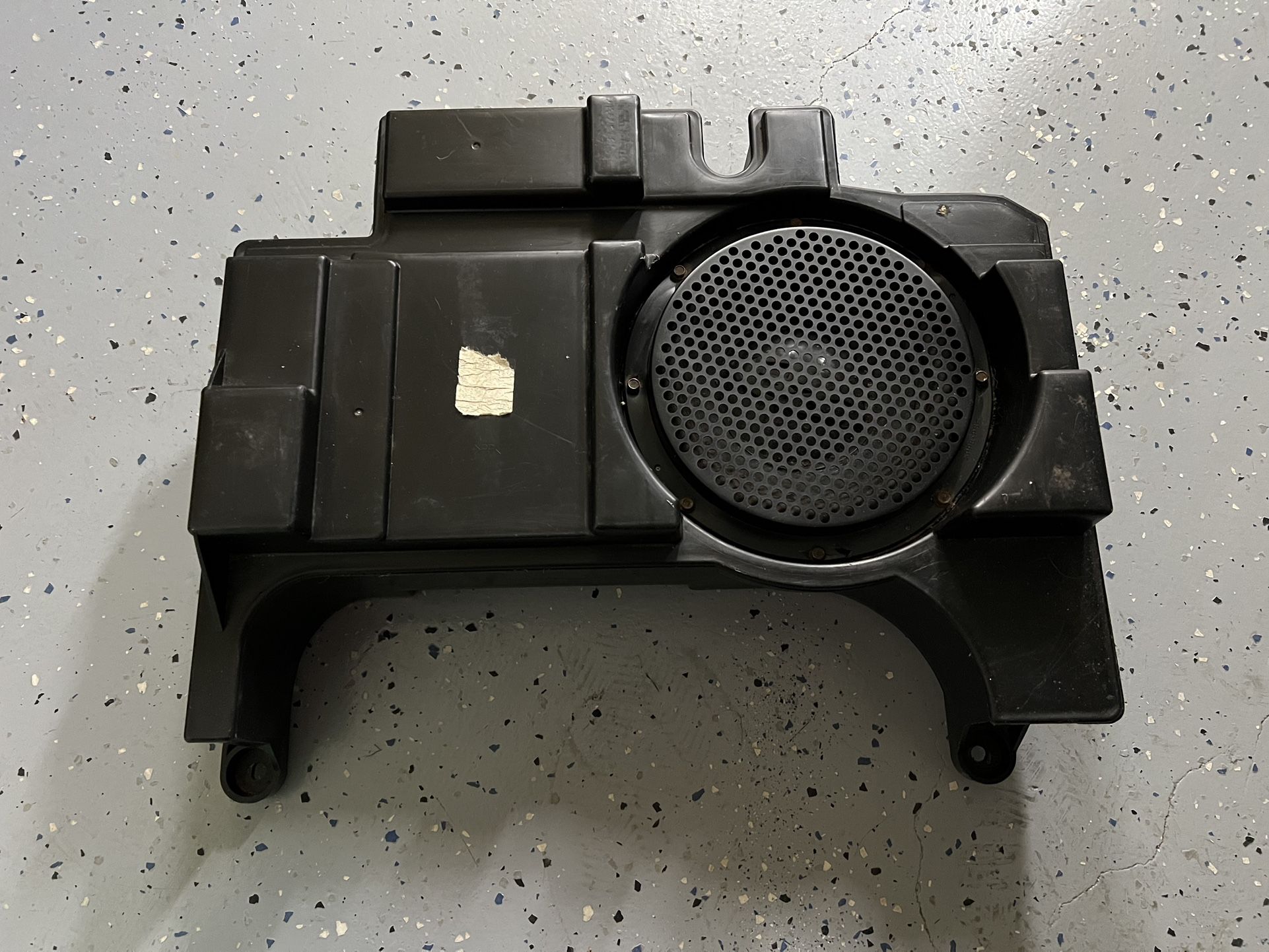 Nissan Titan Subwoofer