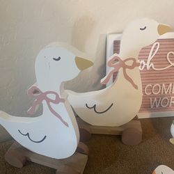 Silly Goose decoration