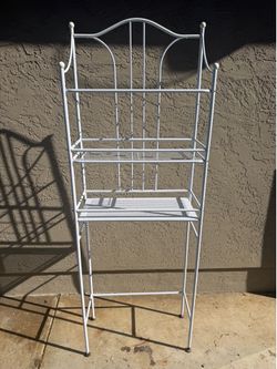 Bathroom storage rack