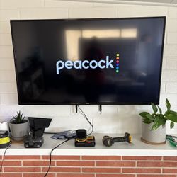 51 Inch Smart TCL TV