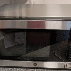  GE Microwave Oven / Horno De Microondas GE