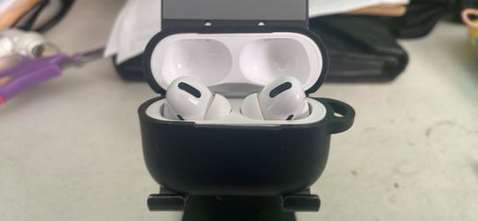 AirPod pro 2nd generation with silicone Case