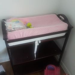 changing table barely ever used 