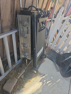 Brinkman Foldable 4 Burner