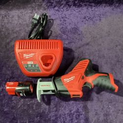 🧰🛠Milwaukee M12 HACKZALL Reciprocating Saw Kit w/(1)1.5Ah Battery & Charger-NEW!-$110!🧰🛠 