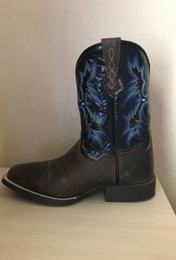 Boys sz 3 Ariat boots worn once $40