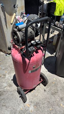 Gas tank