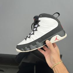 Jordan Retro 9 “Space Jam”
