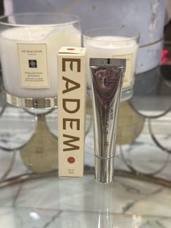 EADEM  Le Chouchou Exfoliating + Softening Peptide Lip Balm FIRM PRICE