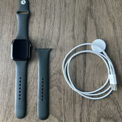 Apple Watch SE GPS + Cellular, 44mm Space Gray