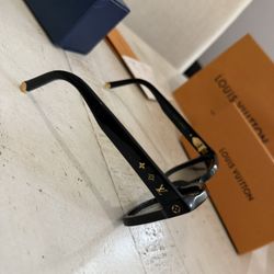 Louis Vuitton Sunglasses 