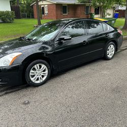 Nissan Altima 