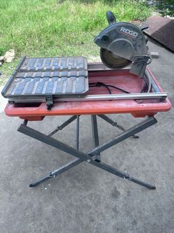 Tile saw