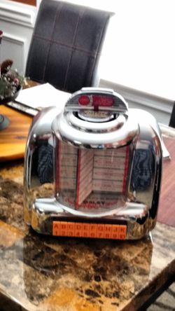 Crosley-o-Matic jukebox radio chrome