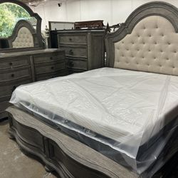 King Bedroom Set