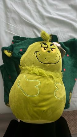 Grinch set with tags