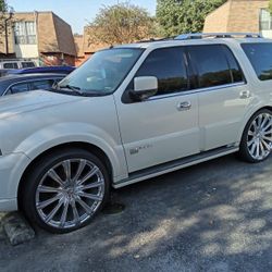 2006 Lincoln Navigator 