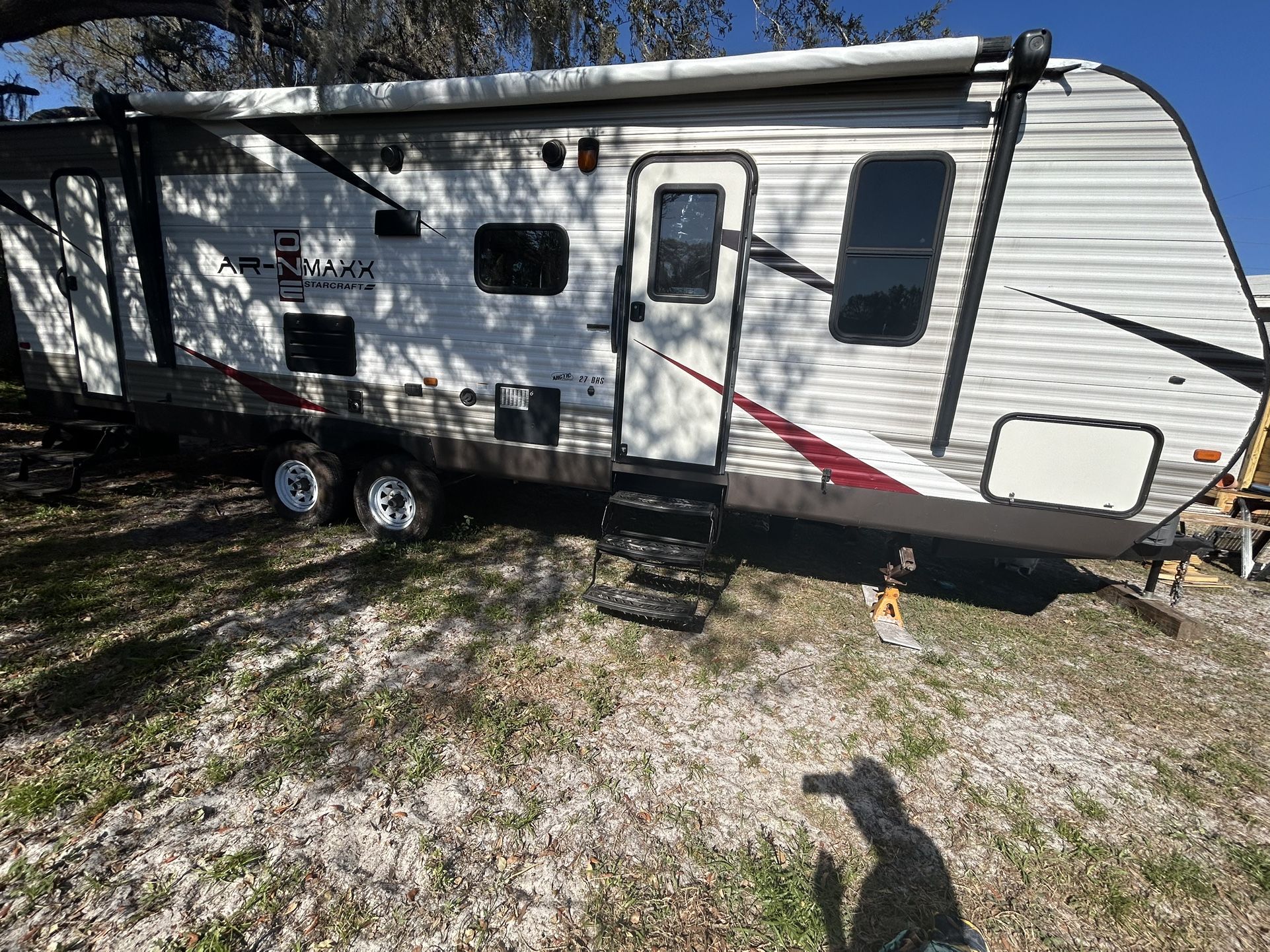 2016 Star Craft Camper 