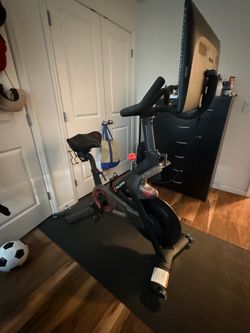 Peloton Bike & Accessories