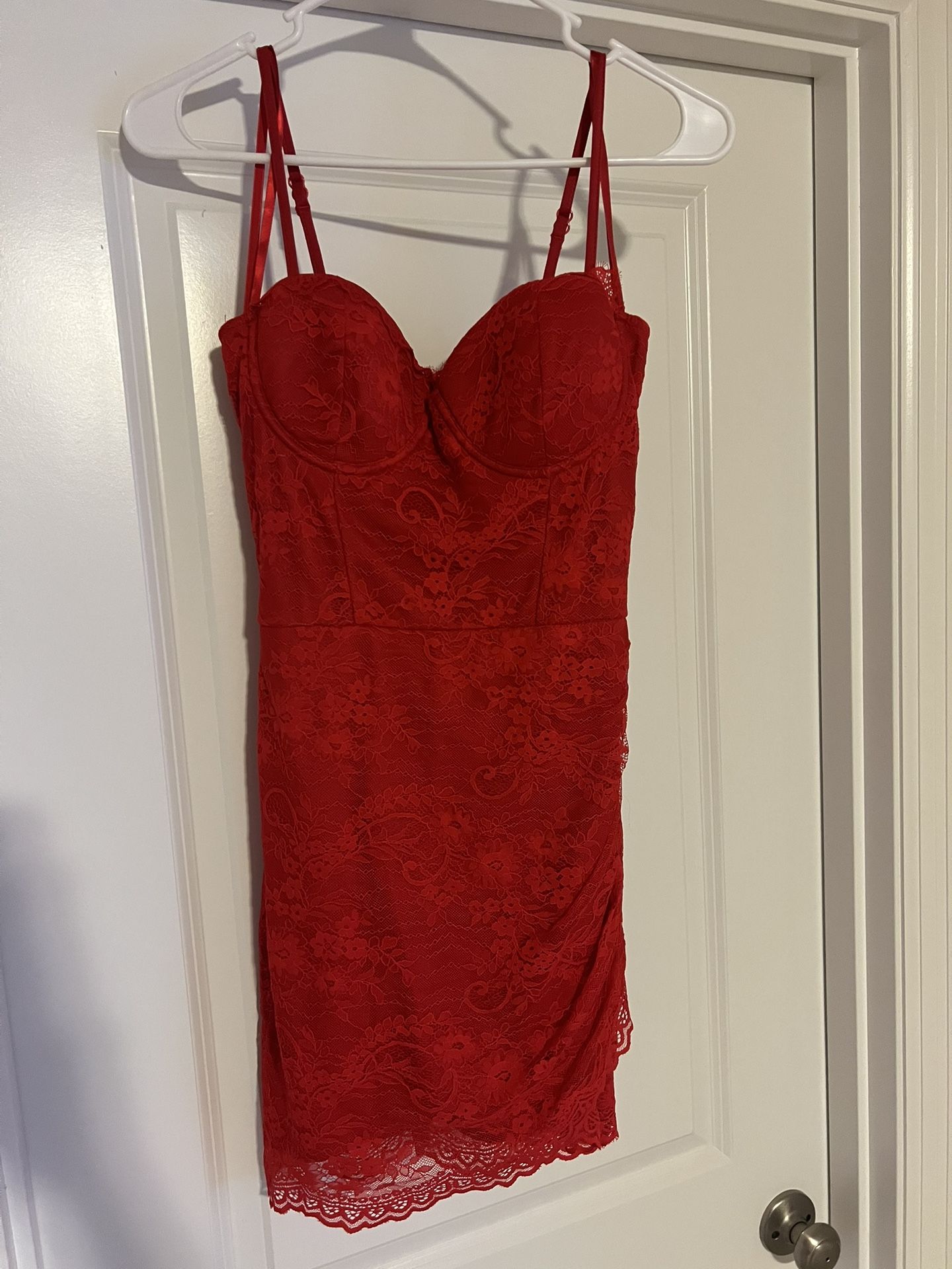 Windsor Women’s Size Small Red Mini Dress