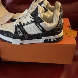 LV Sneakers