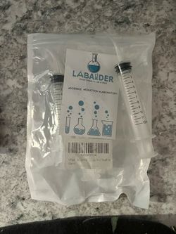 3 new dental syringes