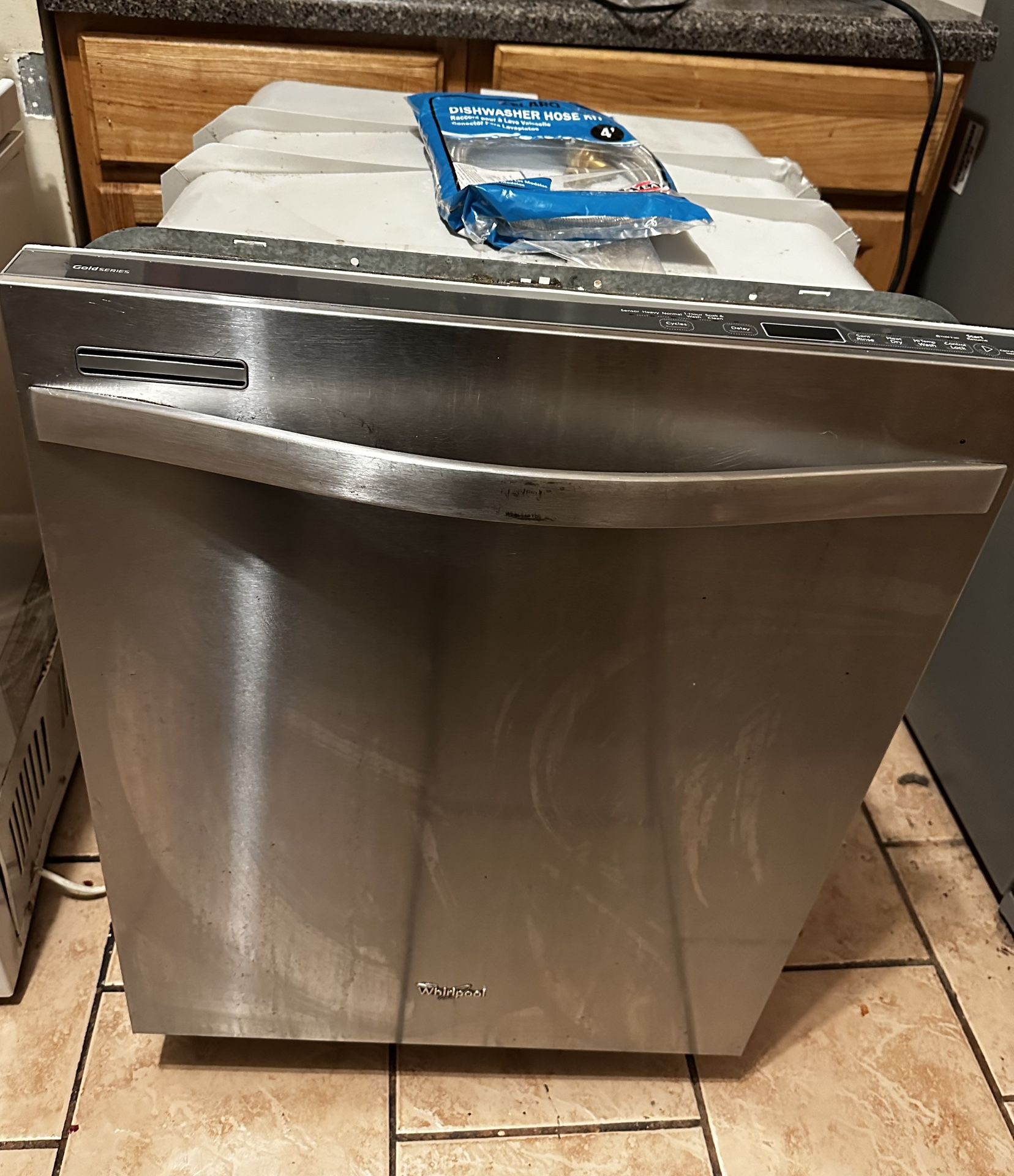 Whirlpool Dishwasher 