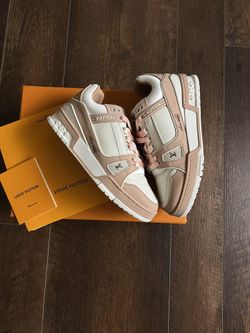 Women Lv Trainers