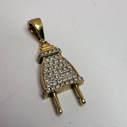 14k gold electronic plug with natural diamonds