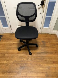 Mesh Back Adjustable Chair 