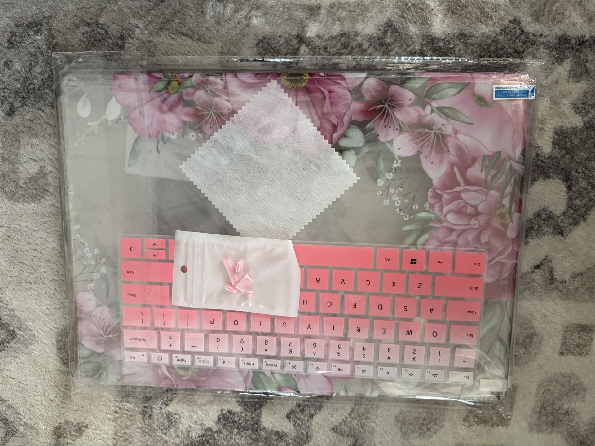 Microsoft Surface 15 in Laptop case With Keyboard cover And Screen Protector (NEW!)