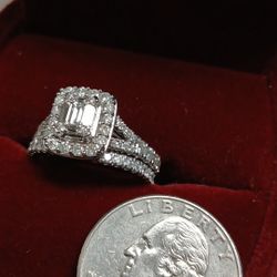 Christmas Present Diamond Ring 