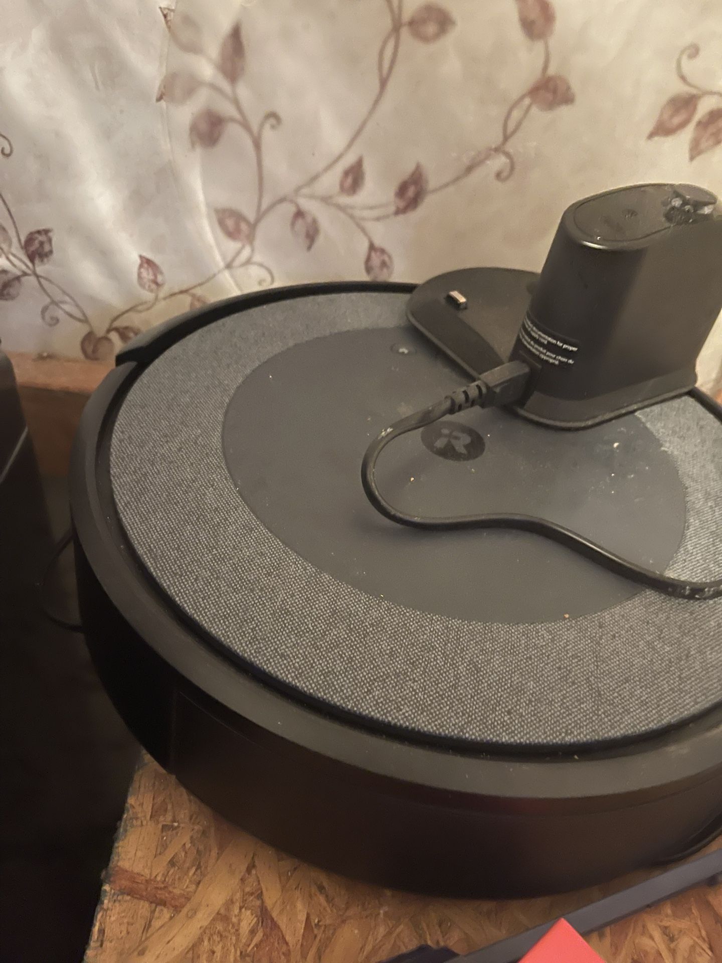 Roomba CHECK DESCRIPTION