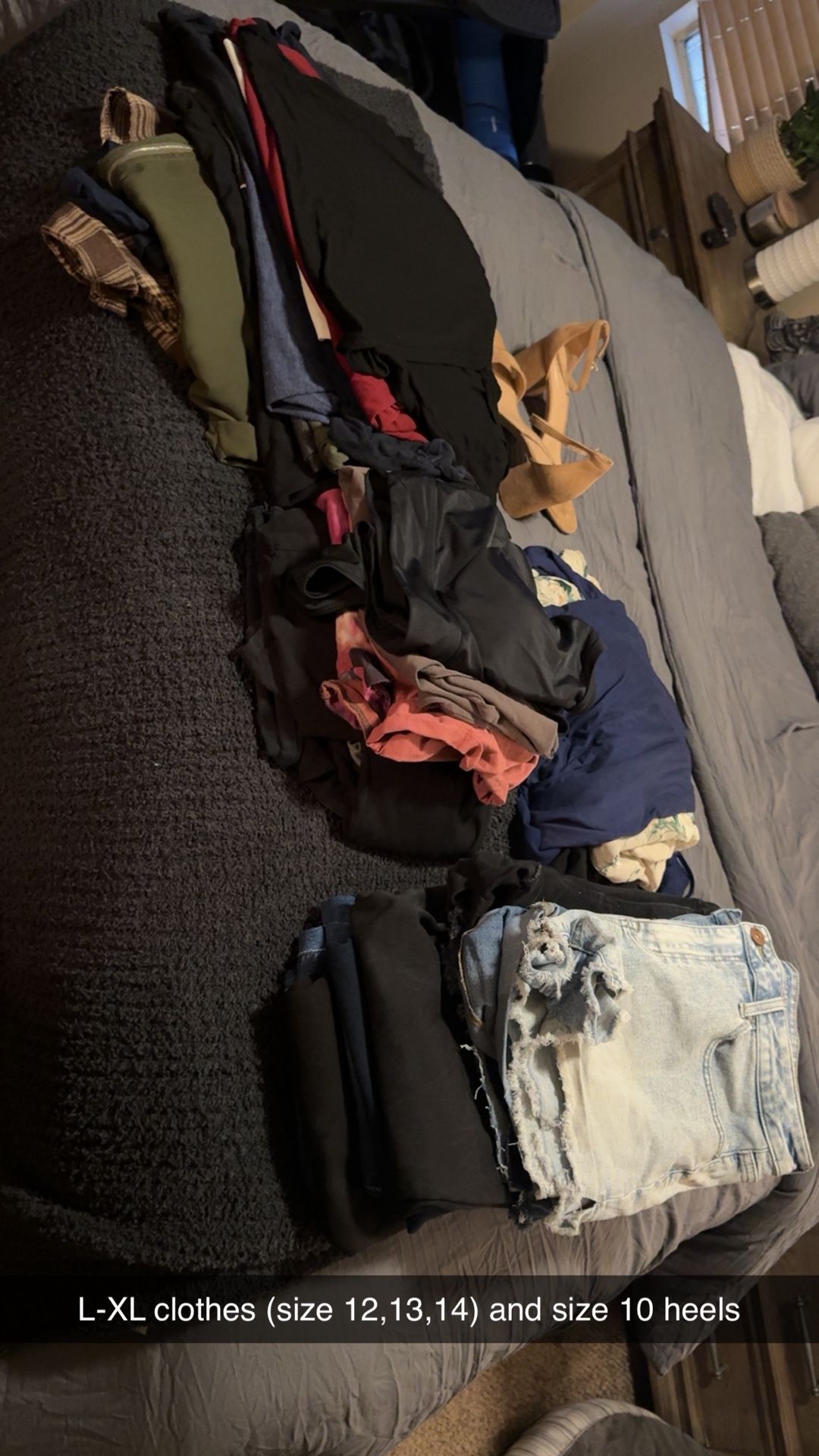 Women’s Clothing L-XL 12-13size