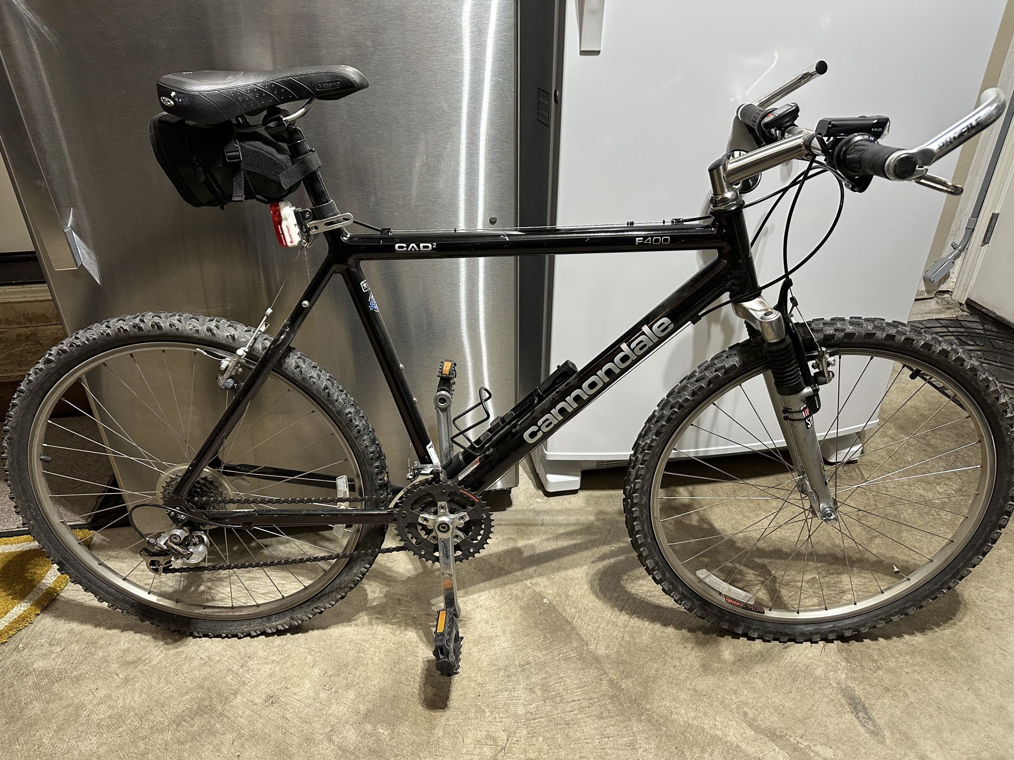 20” Cannondale F400 Mountain Bike