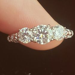 CERTIFIED 1.1CT  MOISSANITE  RING Size 6, COLOR D, CLARITY VVS1 Platinum Plating 