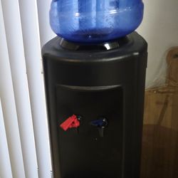 Water Dispenser