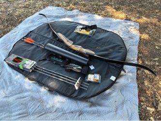 LEFT-HANDED Samick Sage Archery Takedown Recurve Bow + accessories