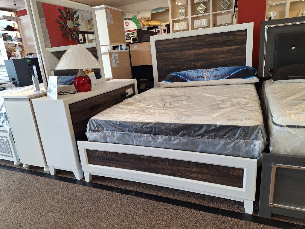 Lisbon Queen Bed Dresser And Mirror 