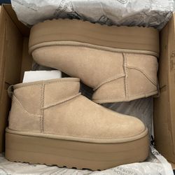 UGG Classic Ultra Mini Platform