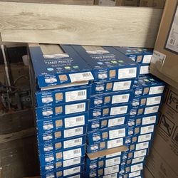 Lifeproof Emerald Lake Oak Hybrid Resilient Flooring